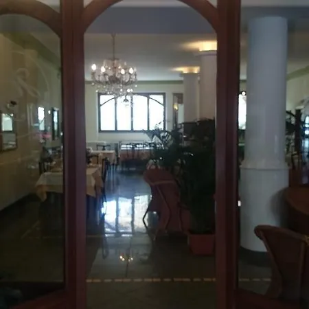 Pescetto 酒店 阿尔本加