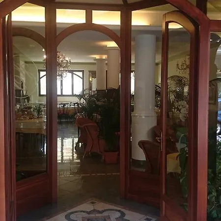 Pescetto 2* 阿尔本加