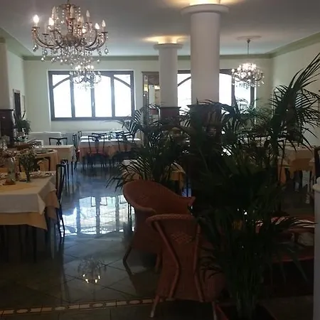 Pescetto 阿尔本加