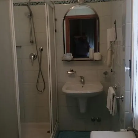 Hotel Pescetto 2*
