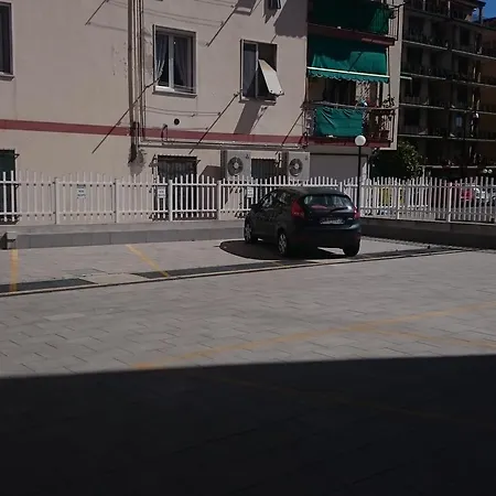 Pescetto فندق ألبينغا