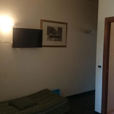 فندق Pescetto 2*