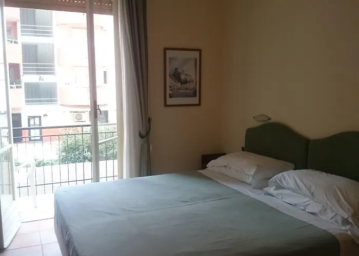 Pescetto 2* Albenga