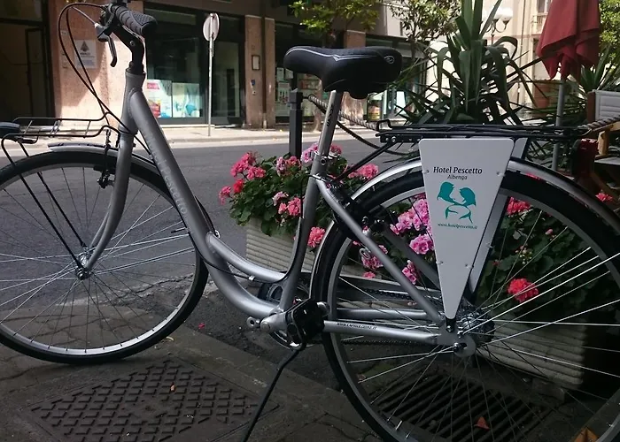 מלון Pescetto 2*